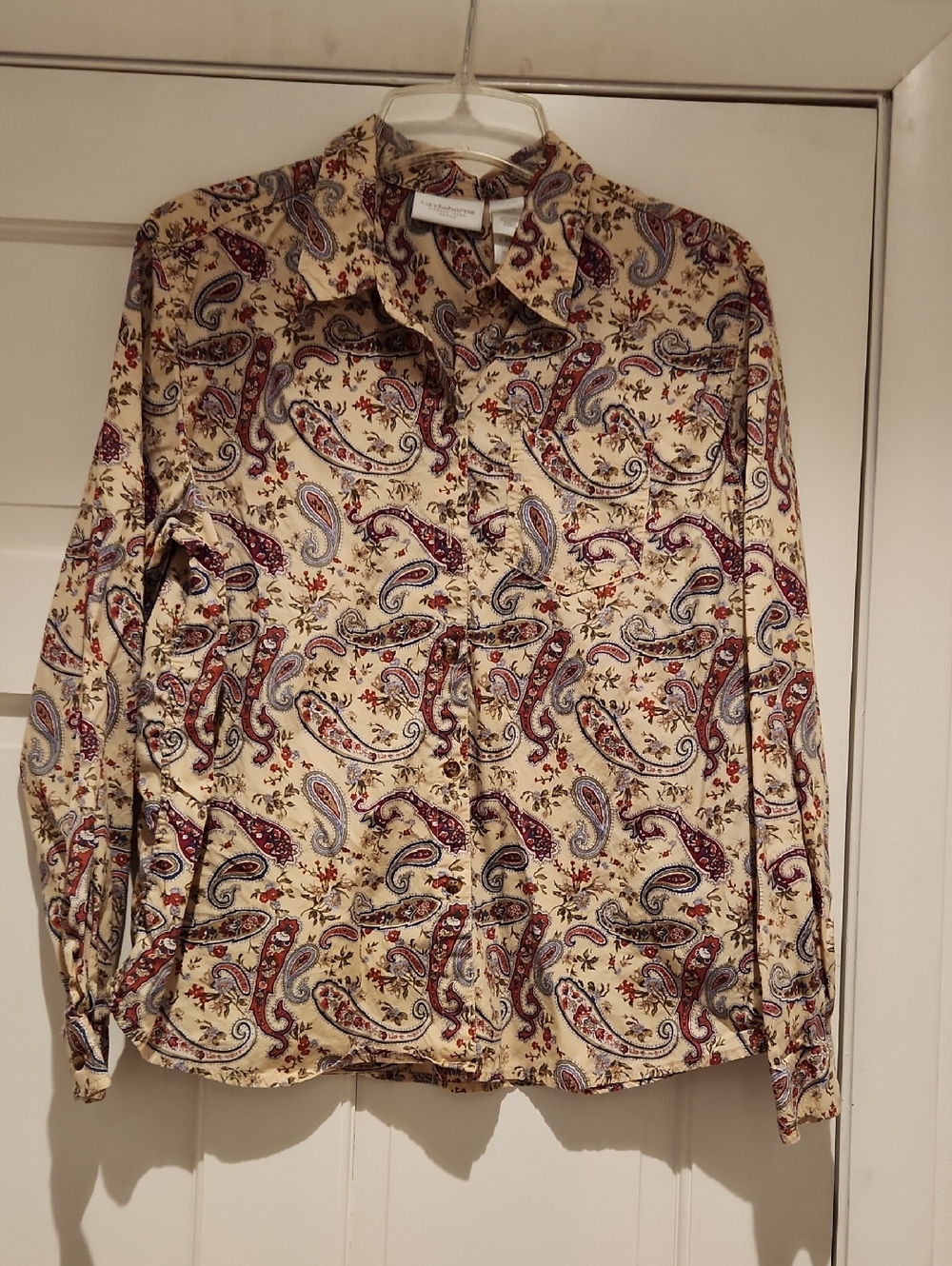 Liz Claiborne Timeless Classic Cream Paisley Button-Front Long Sleeve Blouse